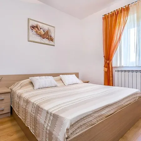 Apartamento Sany Mednjan